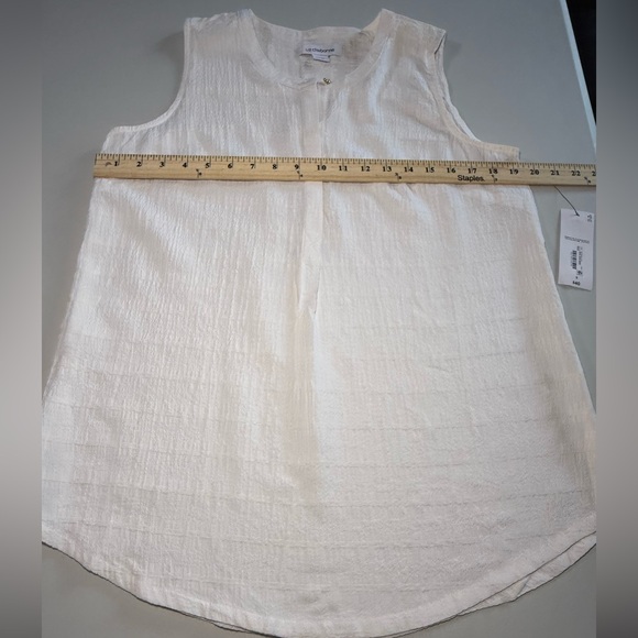 Liz Claiborne Women's Cream Sleeveless Blouse size S - Picture 4 of 7